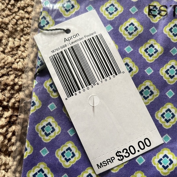 Vera Bradley Apron in Lavender Foulard NWT - Picture 2 of 5
